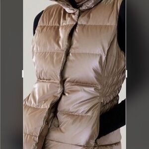 Athleta Downtown Vest in color Pyrite. Size small.